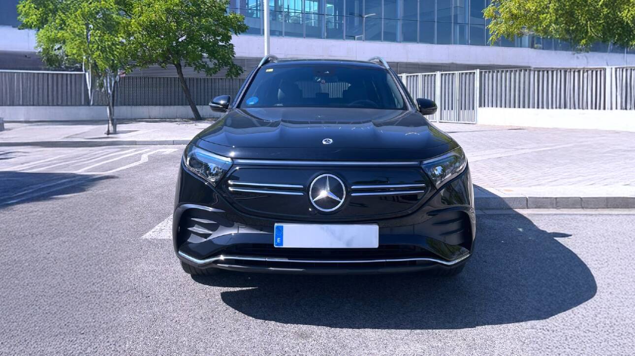 MERCEDES EQB